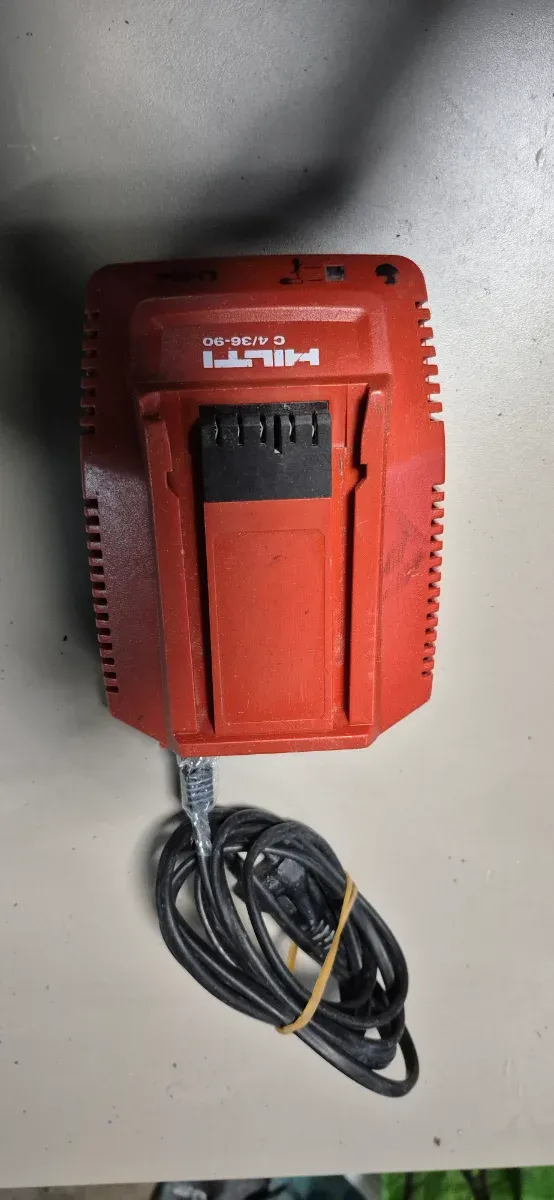 Hilti TE 6-A22 Martillo Rotativo + Cargador+Bateri