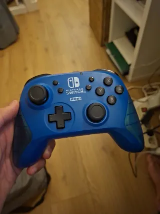 Mando HORI Azul Nintendo Switch