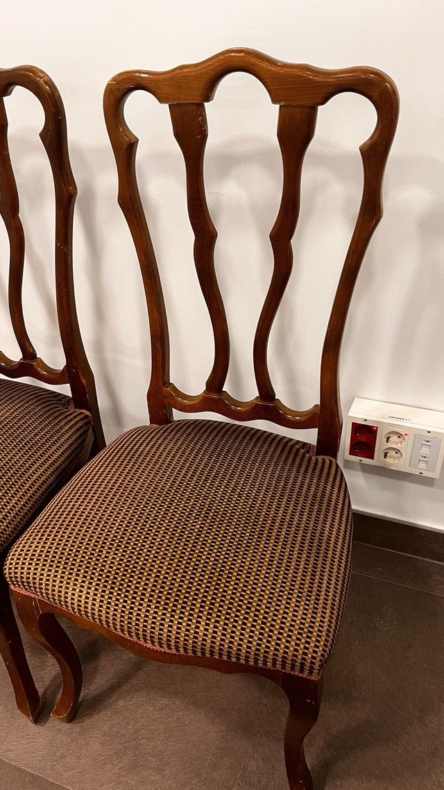 2 Sillas Vintage Madera Tapizadas