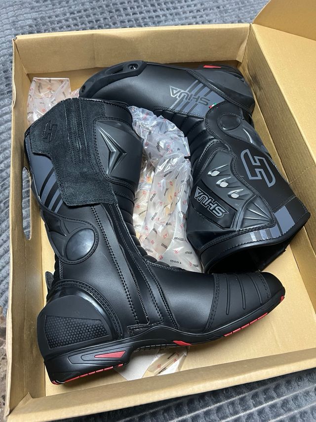 Botas moto de piel Shua Super Tech a estrenar