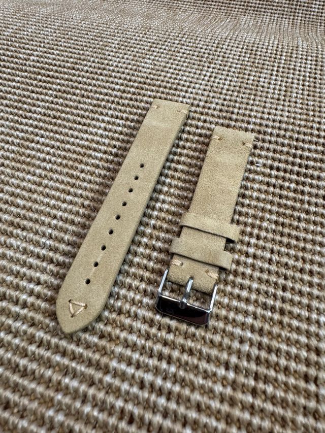 Correa de piel de ante 20mm nueva a estrenar.