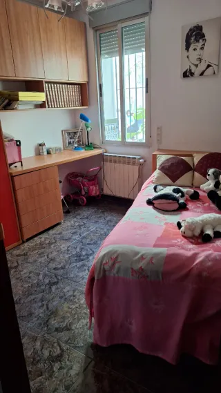 PARTICULAR VENDE CASA UNIFAMILIAR ZONA FERIA