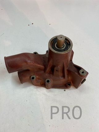 Bomba agua camion renault s130 nueva