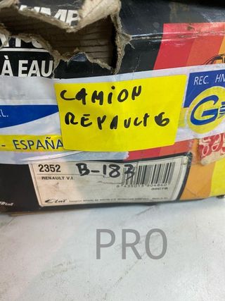 Bomba agua camion renault s130 nueva