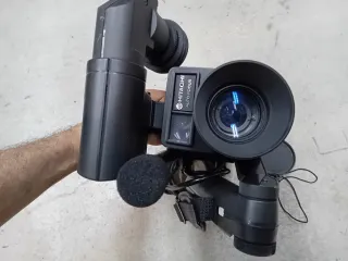 Videocamera Hitachi VK-C870