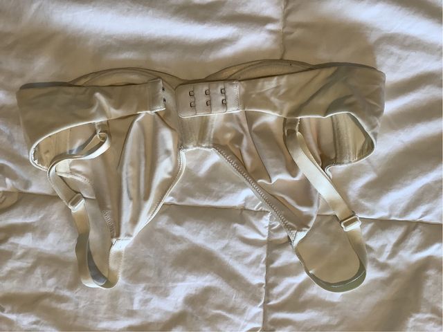 Sujetador Triumph blanco crudo