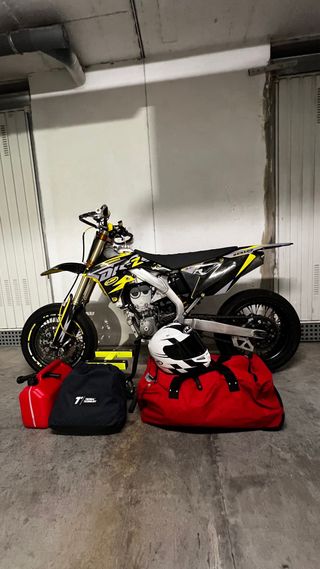 Suzuki RMZ 450 Supermotard de circuito