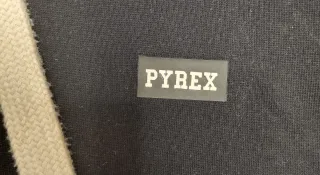 Felpa Pyrex con cappuccio nera taglia S