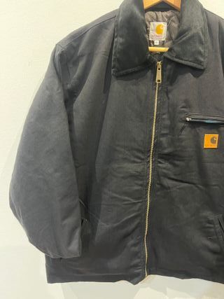 Cazadora Carhartt negra REWORK