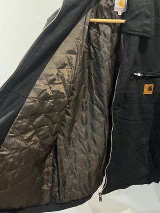 Cazadora Carhartt negra REWORK