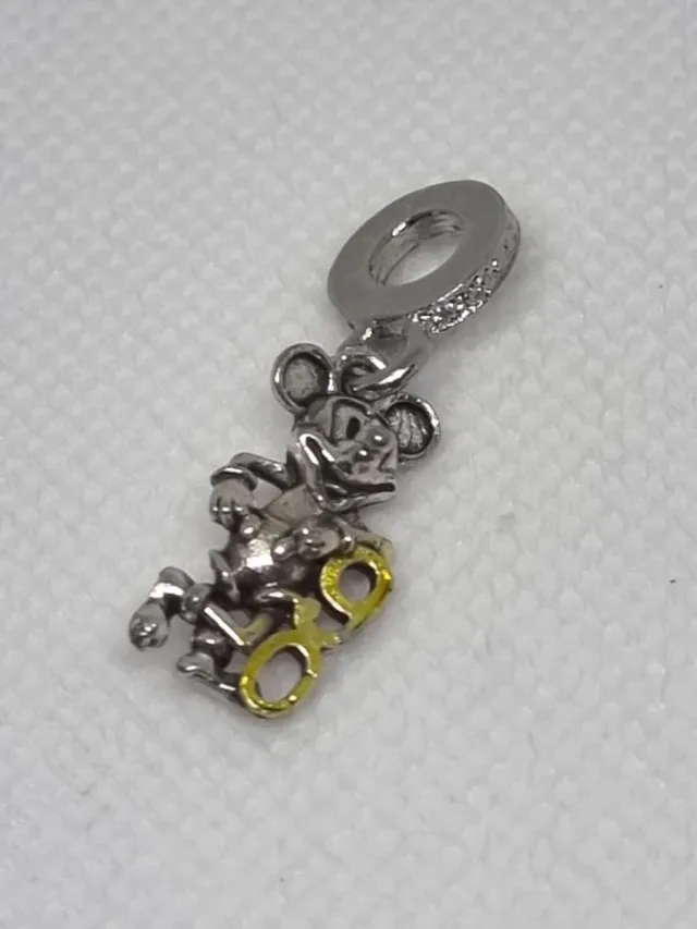 Charm Mickey Mouse 90 Aniversario