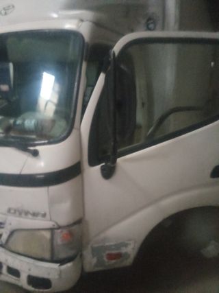 Toyota Dyna 150 L 2010