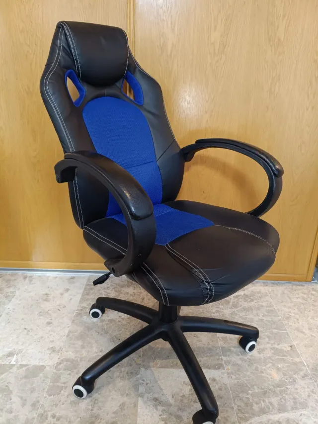 Silla Gamer acolchada en muy buen estado