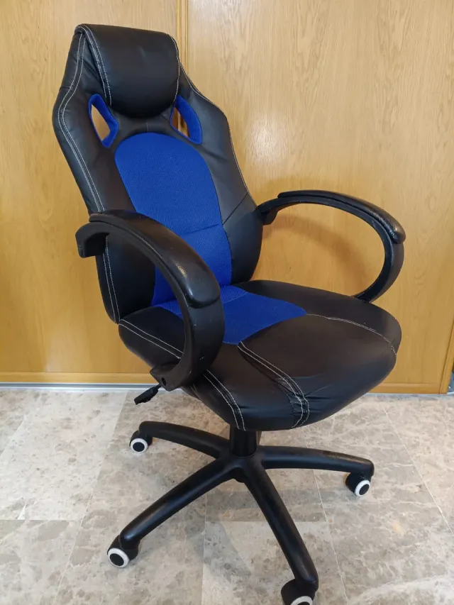 Silla Gamer acolchada en muy buen estado