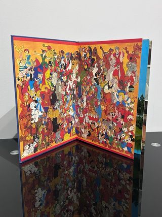 Libro “La Magia de Disneylandia y de El Mundo de W