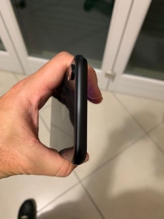 iPhone XR 64GB Nero - Batteria Nuova