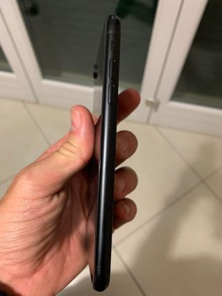 iPhone XR 64GB Nero - Batteria Nuova