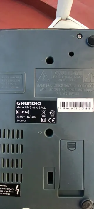 Mini cadena Grundig Hi-Fi negra