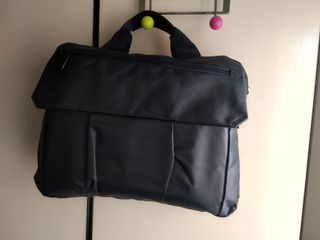 Maletín para portátil hasta 14" (documentos,etc)