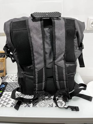 Mochila portátil, escolar o de viaje gris