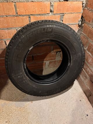 Neumáticos Michelin Agilis Camping 225/75 R16 CP