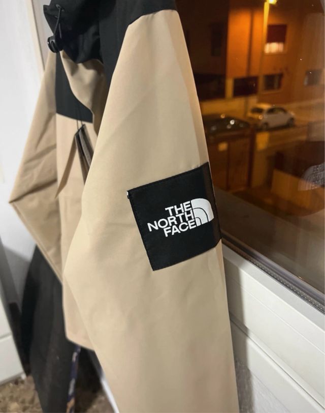 Chaqueta the north face beige a estrenar