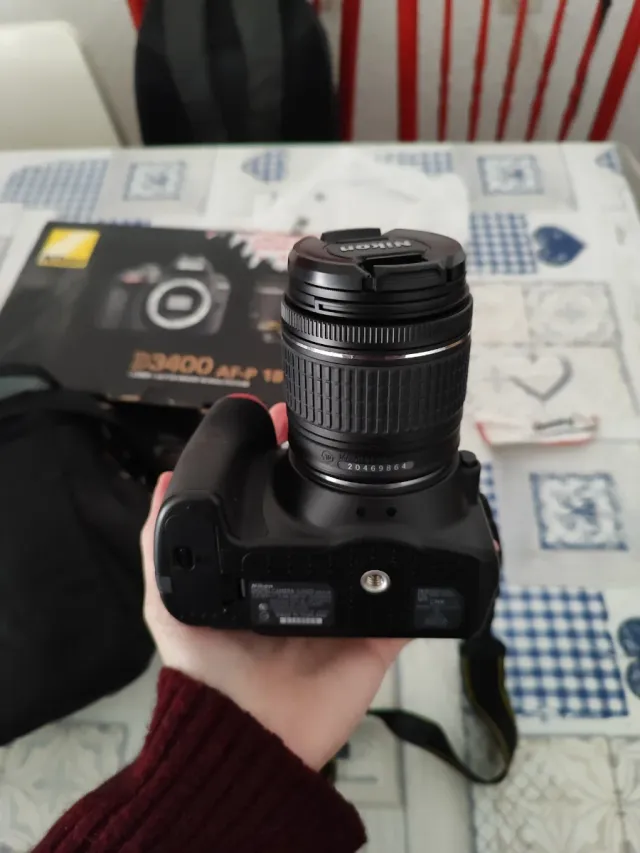 Cámara Nikon D3400 AF-P 18-55 Kit