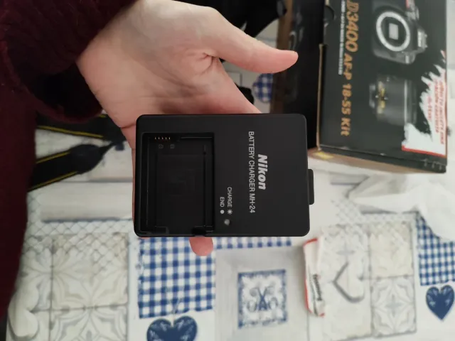 Cámara Nikon D3400 AF-P 18-55 Kit