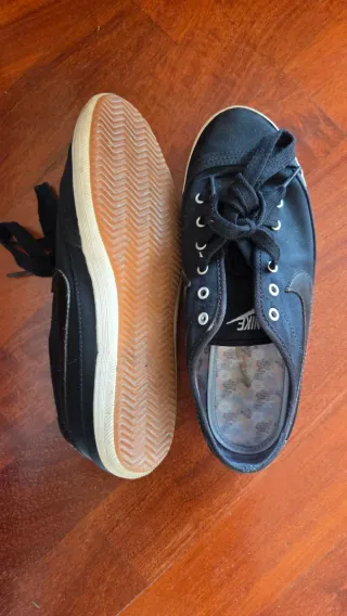 Scarpe Nike donna nere