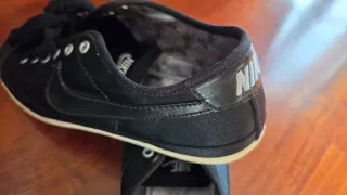 Scarpe Nike donna nere