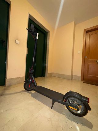 Patinete Eléctrico Negro