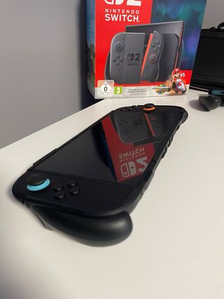 NINTENDO SWITCH 2 COMO NUEVA