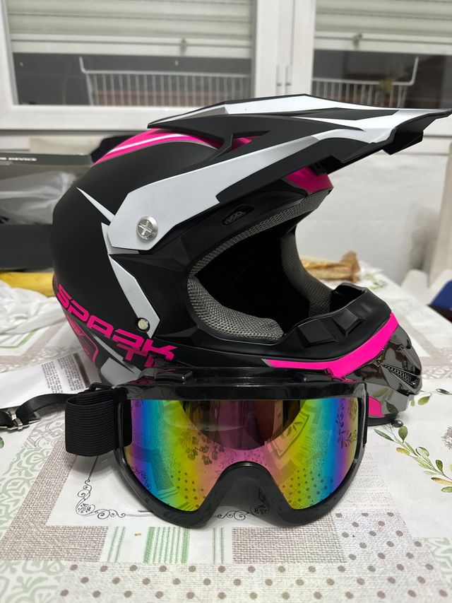 Casco para niños Cross SPARK con Gafas