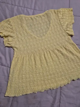 Blusa Stradivarius amarilla