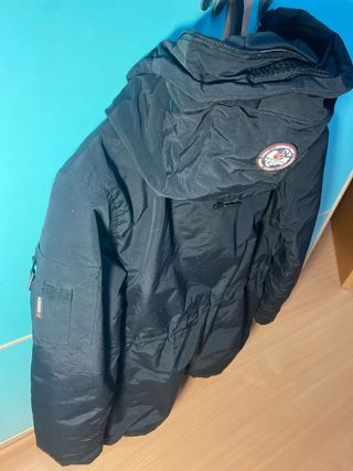 Abrigo Geographical Norway Negro