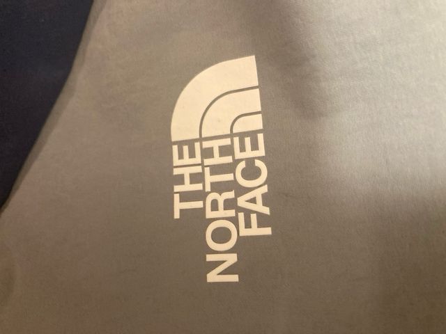 Cortavientos The North Face Azul/Gris