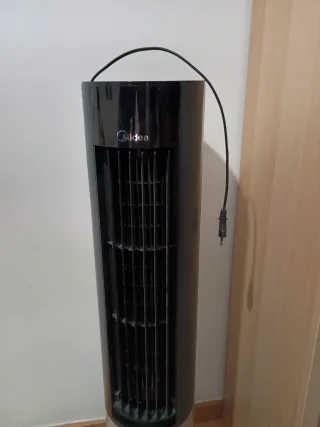 Torre Ventilador-Enfriador Midea perfecto