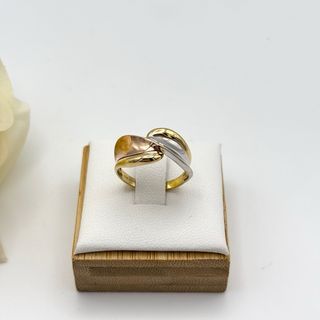 Anillo de oro 18kt tricolor
