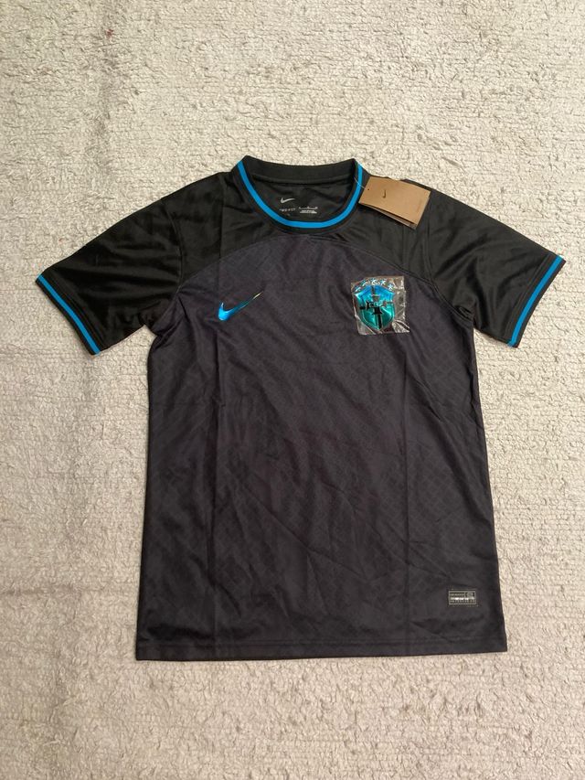 Camiseta Brasil Nike Negra y Azul
