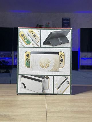 Nintendo Switch OLED - Zelda Tears of Kingdom
