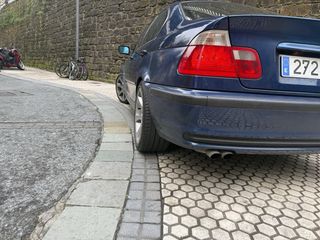 BMW e46 320i