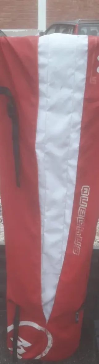 Tabla de Snowboard Blanca con Fijaciones