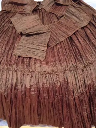 Falda larga de mujer marrón moka está nueva