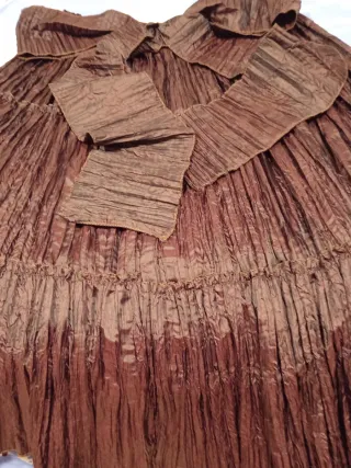 Falda larga de mujer marrón moka está nueva