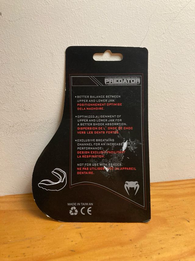 Bucal Venum con caja