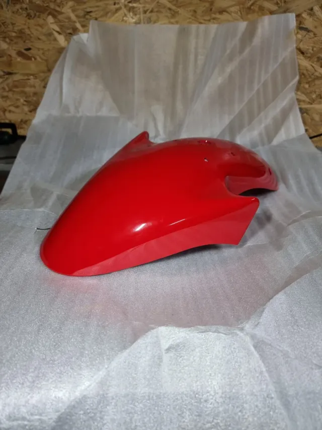 Guardabarros Suzuki Bandit Rojo