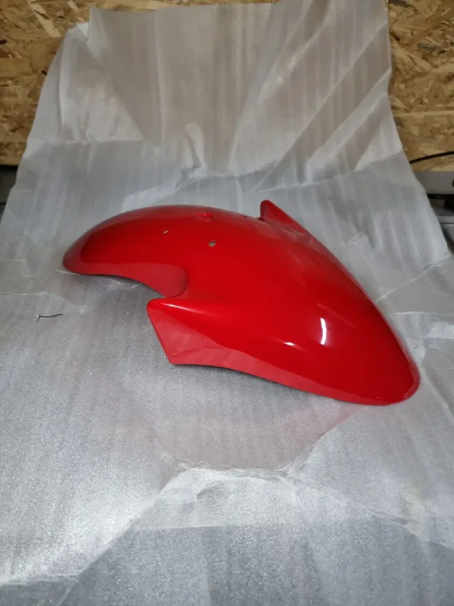 Guardabarros Suzuki Bandit Rojo