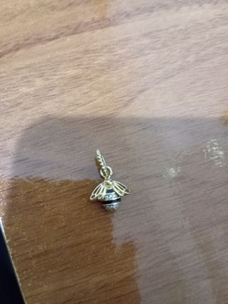 Pandora Charm Abeja Oro y Negro