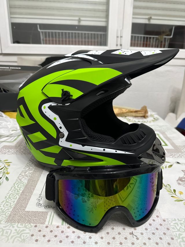 Casco para niños motocross y gafas