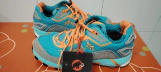 Zapatillas  Mammut T 38,5 Nuevas